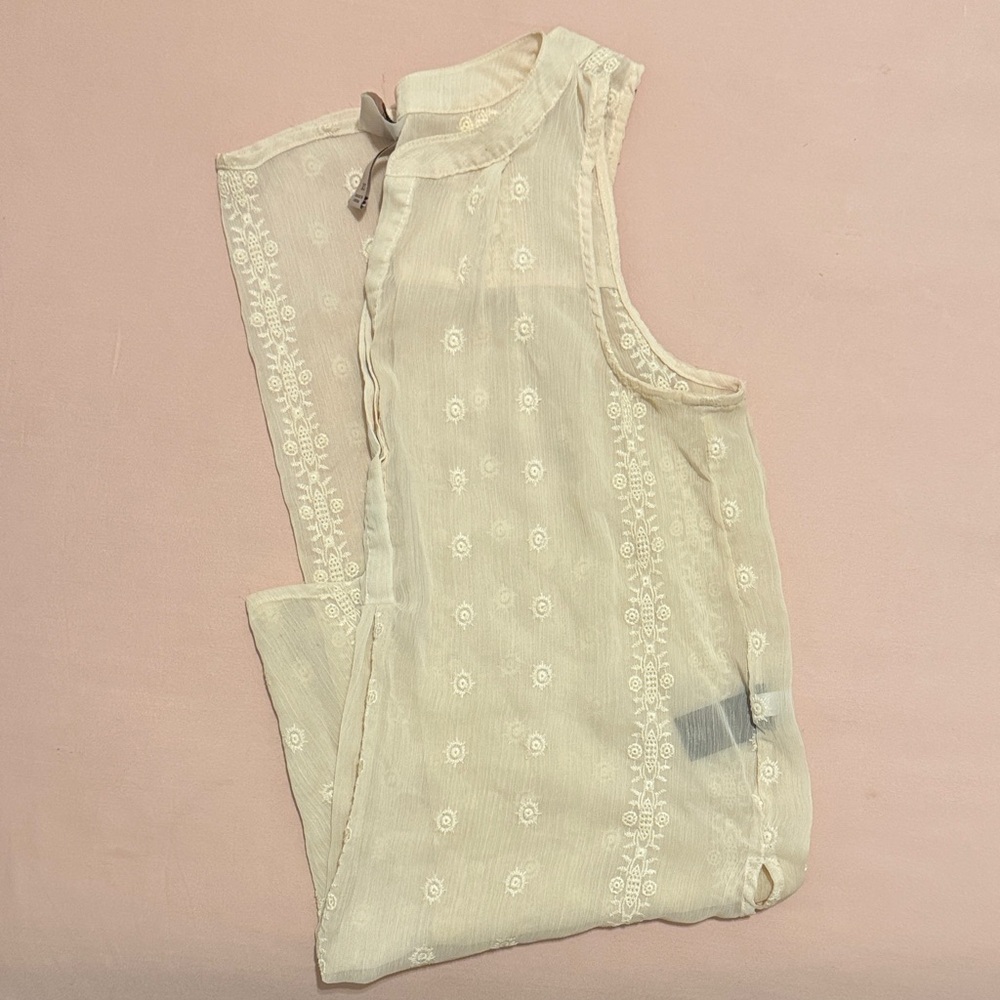 Knox Rose Cream Sleeveless Tunic Top